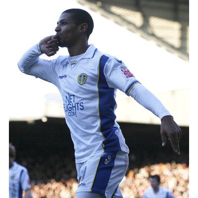 Jermaine Beckford received a warm reception from the Leeds fans.
