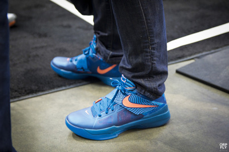 Nike-zoom-kd-iv-year-of-the-dragon-another-look-1_medium